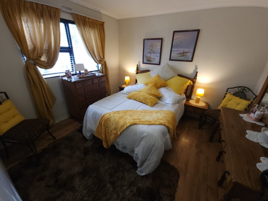 3 Bedroom Property for Sale in Loucharmante Western Cape